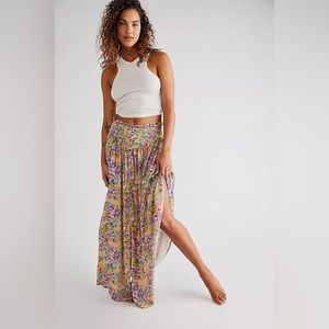 Spell & the Gypsy Dolly Skirt - Medium